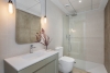 /properties/images/listing_photos/3989_39 - Paris V - First floor Bathroom.jpg